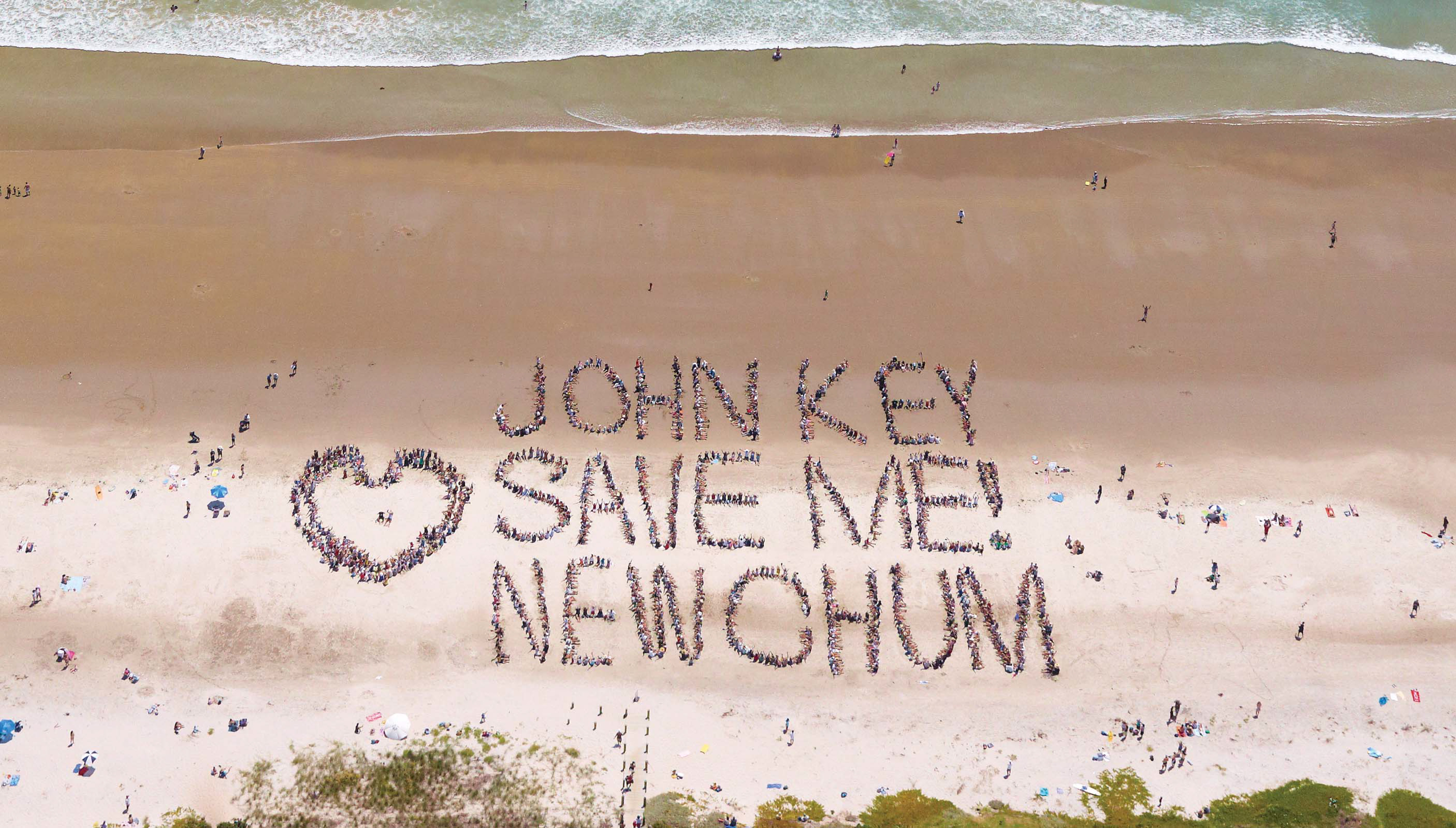 Beach-goers send a message